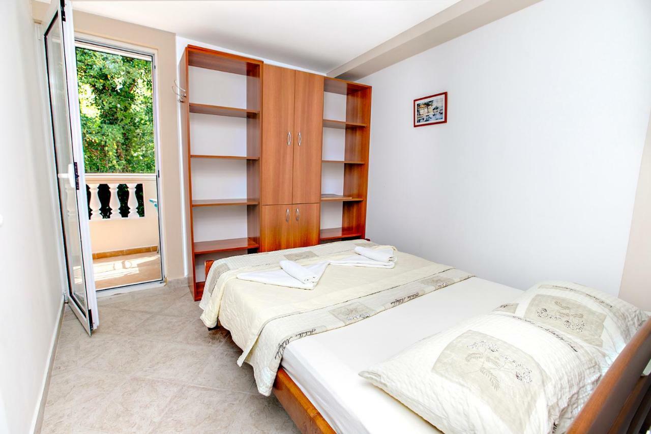 Apartments Villa Popovic Kotor Ngoại thất bức ảnh