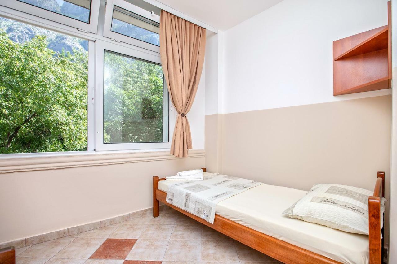 Apartments Villa Popovic Kotor Ngoại thất bức ảnh